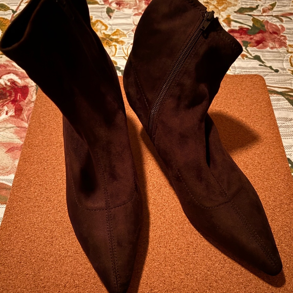Unisa Brown Booties